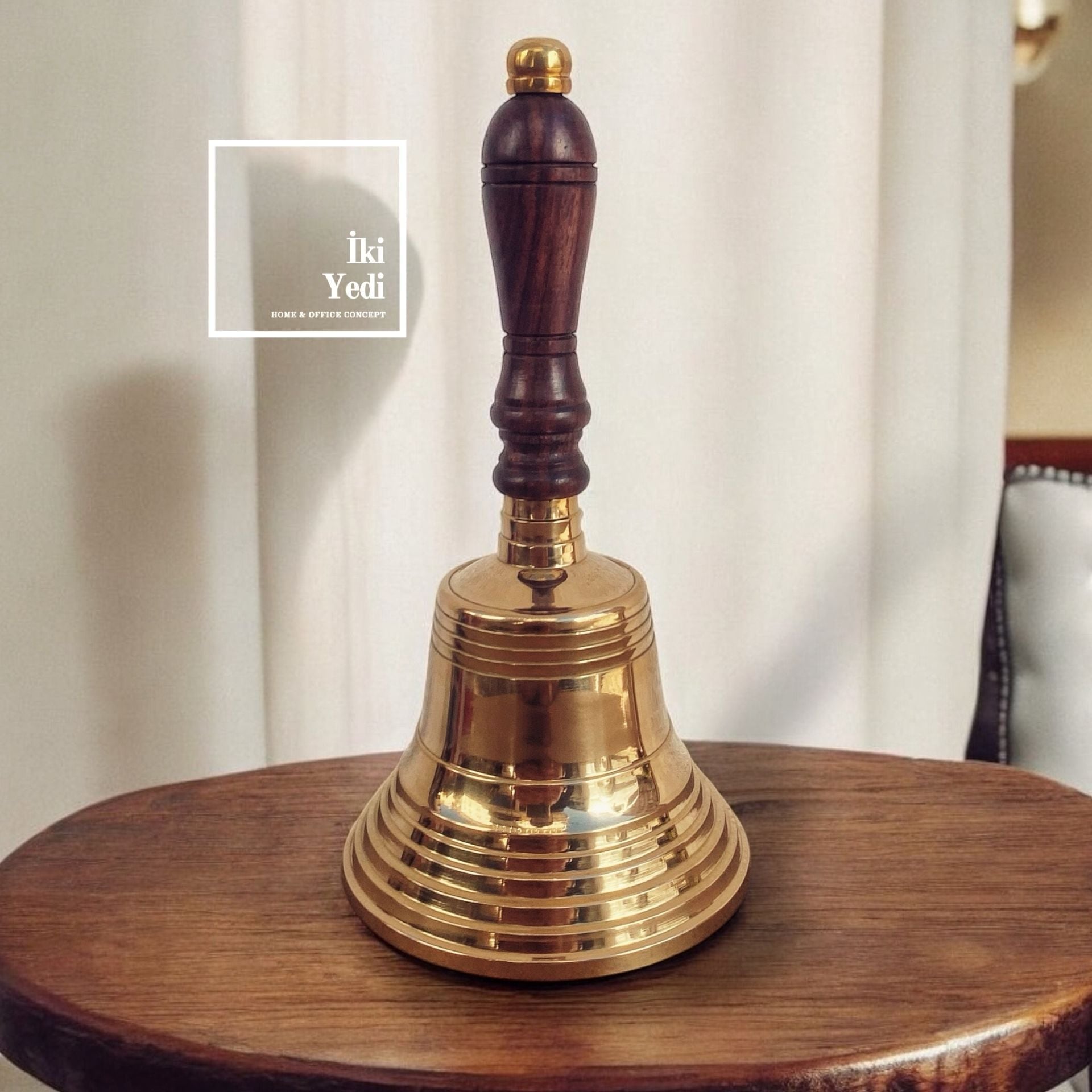 Ahşap Saplı Pirinç El Çanı – Antika Resepsiyon Zili, Dekoratif Zil, Lüks Ofis Hediyelik Obje
