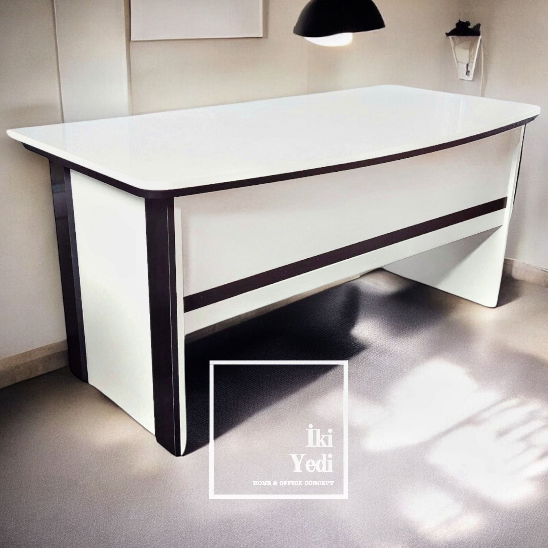 Heuman Siyah Beyaz 160 cm Çalışma Masası Kavisli Minimalist Modern Ofis Mobilyası Büro Mobilyaları Yönetici Personel