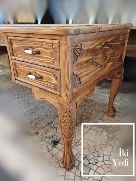 Clifton El Oyması Masif Ağaç  Çalışma Masası Aslan Lükens Ayaklı Ahşap Ofis Masası Büro Makam Masası Oymalı Antika Tasarım Ladin