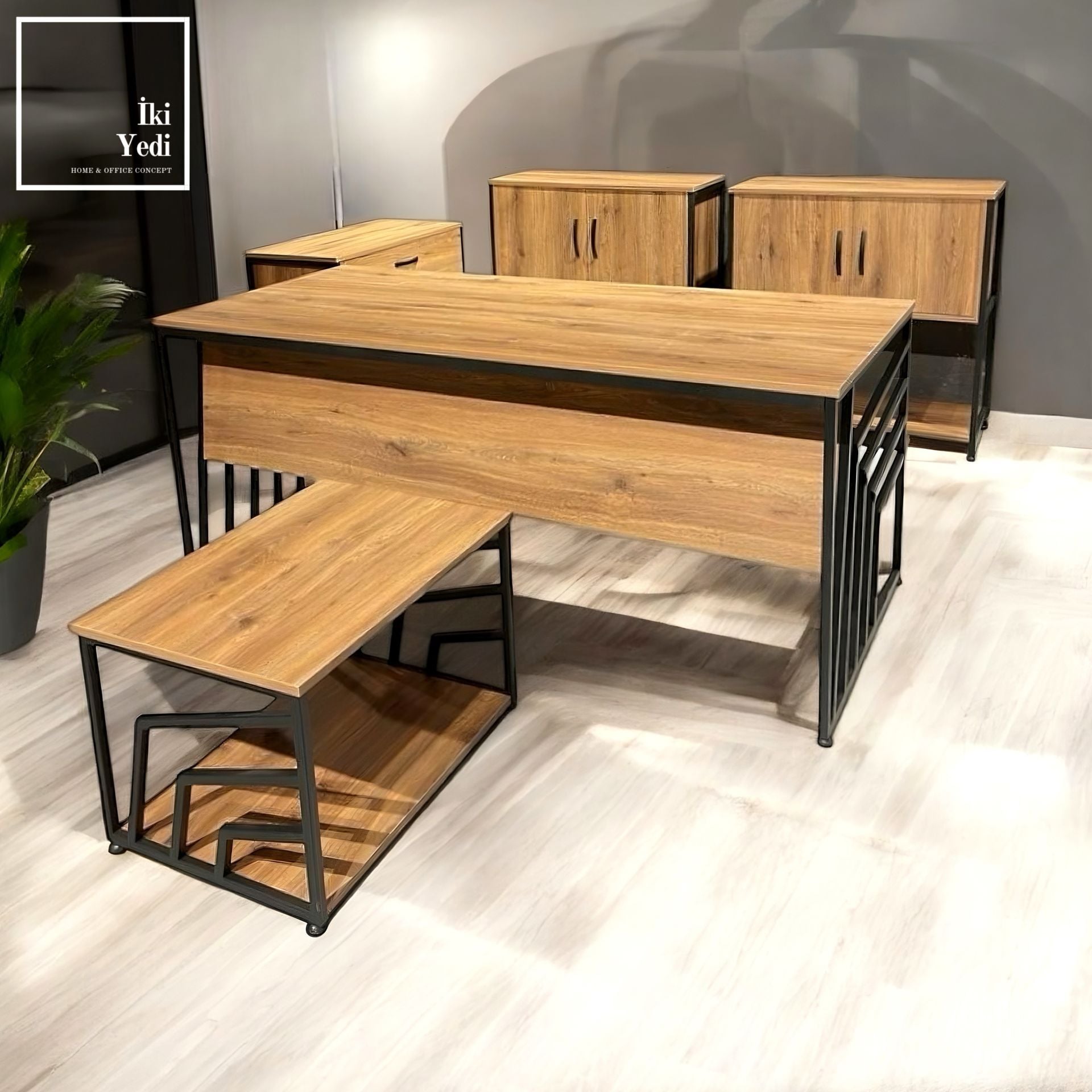 Quando Şık Makam Oda Takımı Demir Metal 180 cm Yönetici Masası Seti Ofis Mobilyası Büro Mobilyaları Patron Seti