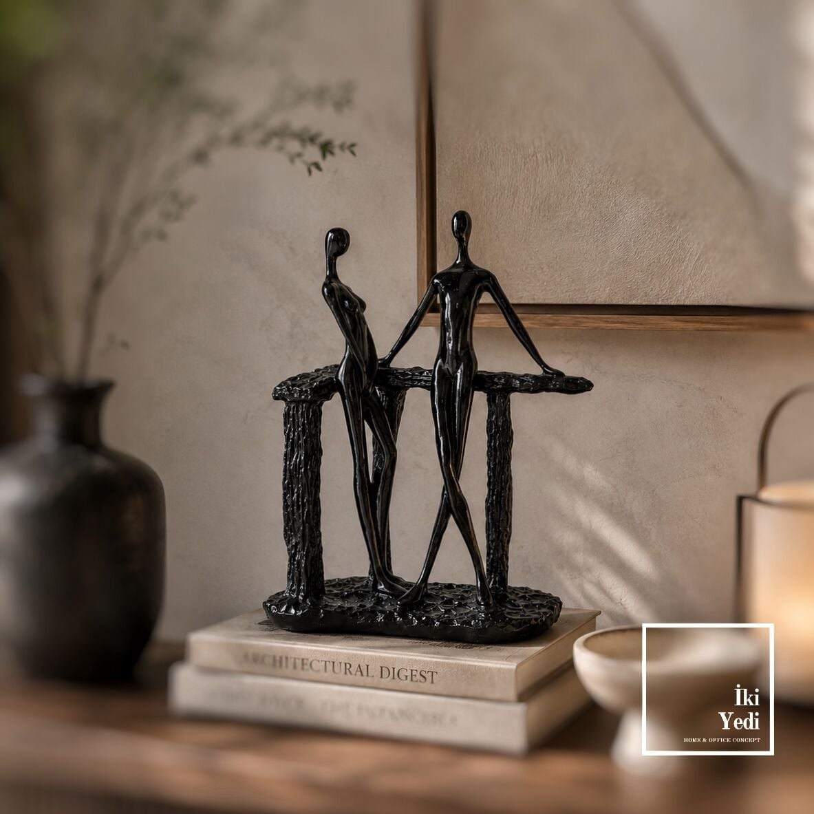 Yan Yana Huzurlu Bir Mola Modern Minimalist Siyah Çift Heykeli Dekoratif Biblo Obje Sevgili Hediye