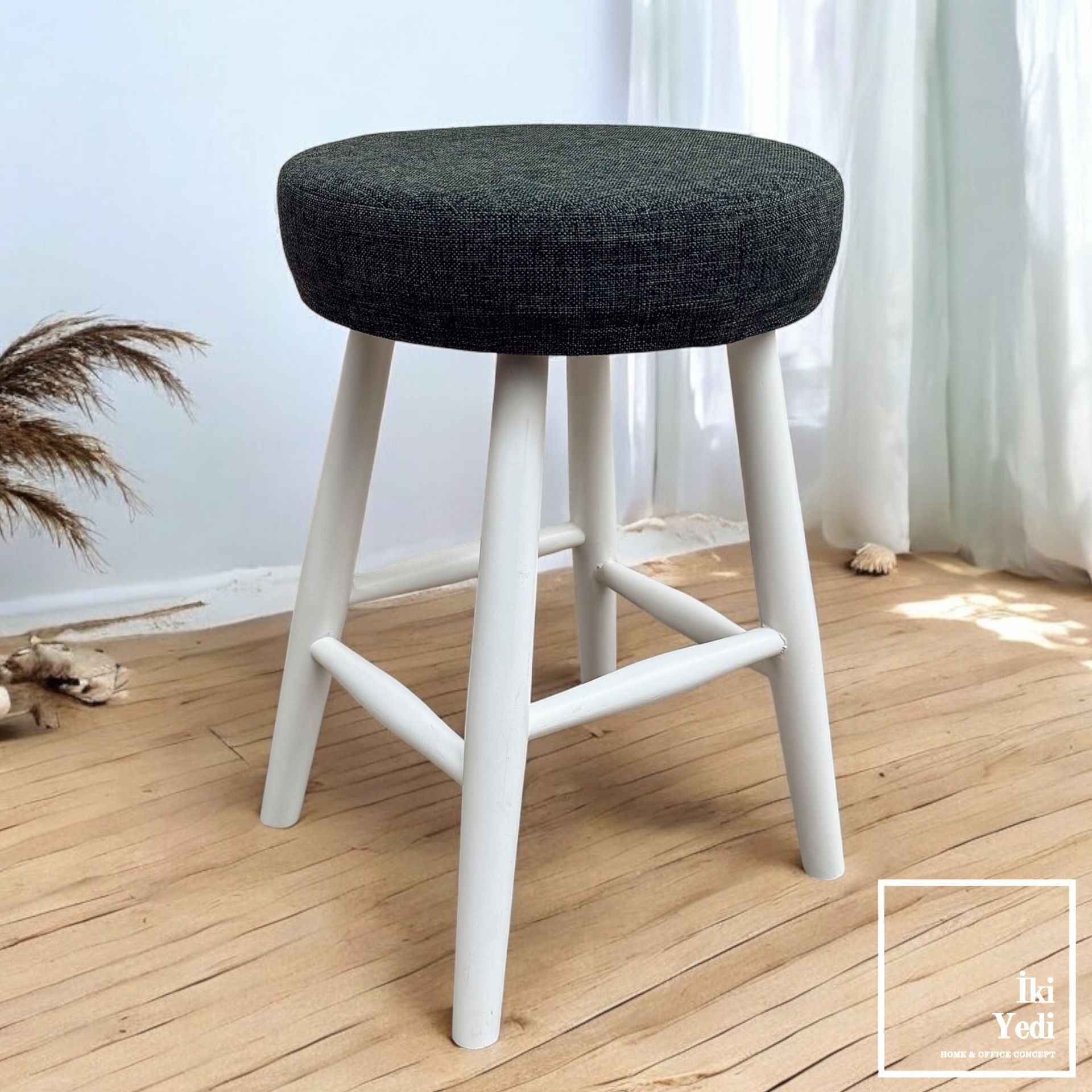 Loter 77-2 Beyaz Renk Ahşap Ayaklı Yeşil Keten Kumaş Tabure Puf Antre Mutfak Tamamlayıcı Ürünler