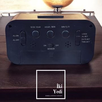 Madonna Siyah Dijital Masa Saati, Alarmlı Işıklı Termometreli Saat, Modern Ofis Ev Hediyelik