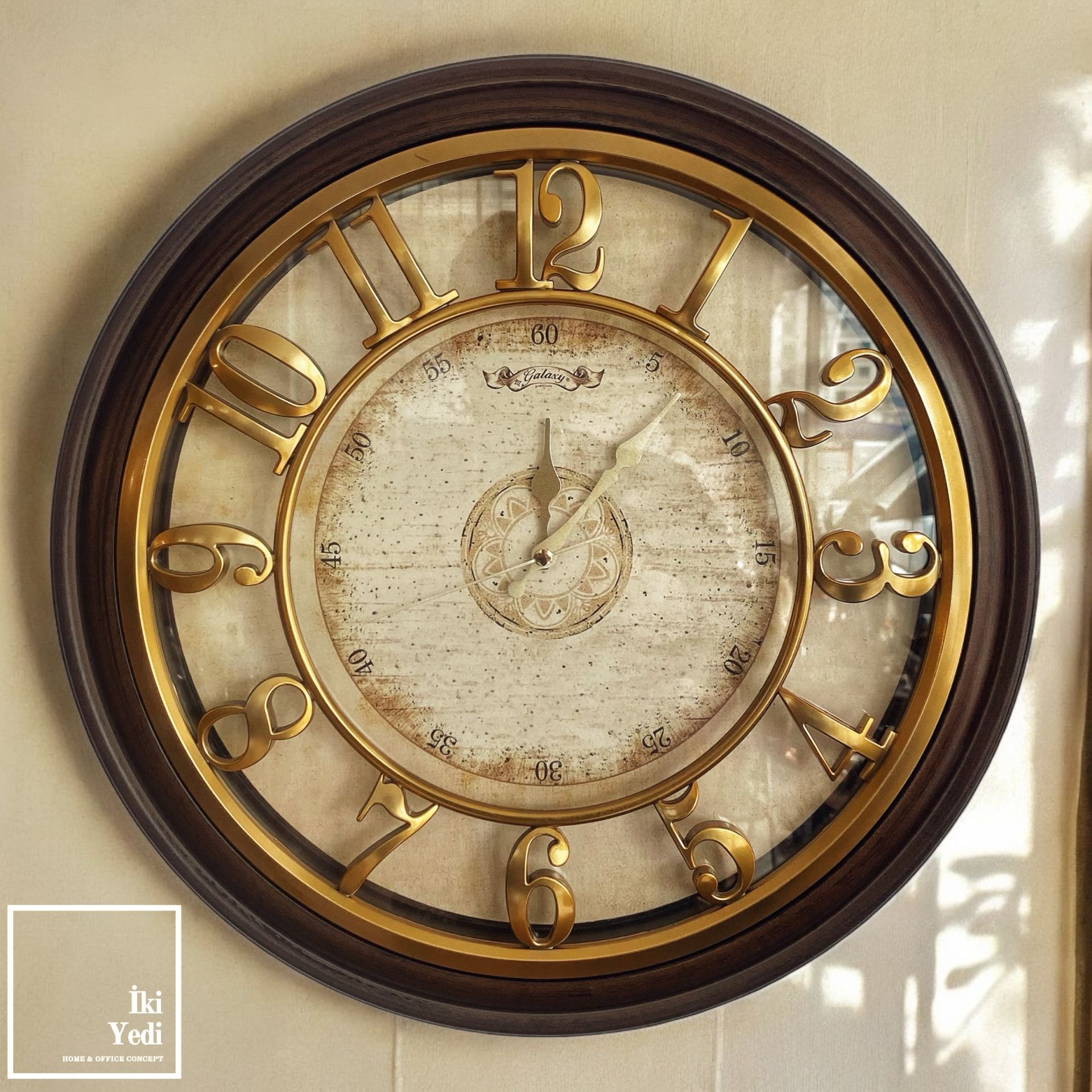 Cortes 45 cm Duvar Saati Ceviz Kahverengi Gold Renk Dekoratif Saat Ev Ofis Duvar Dekorasyonu