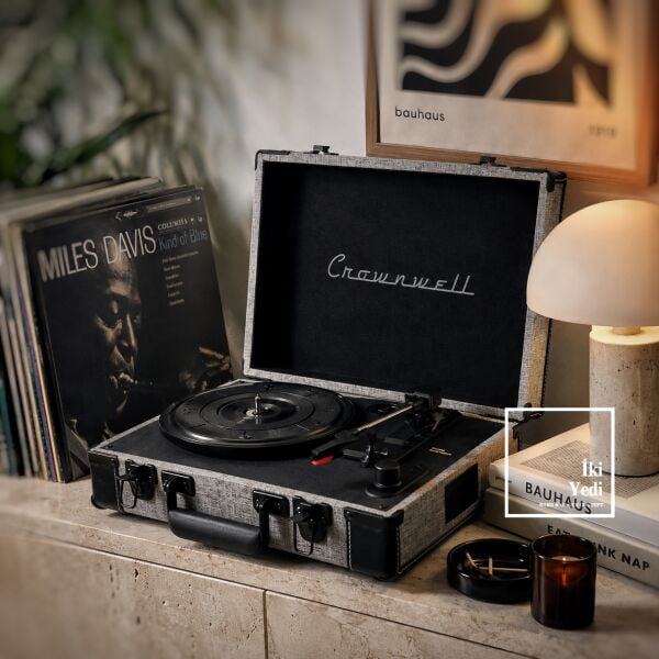 Crownwell Bluetoothlu Valiz Tip Çantalı Pikap Plak Çalar 33/45/78 RPM Dahili Hoparlör Retro Tasarım