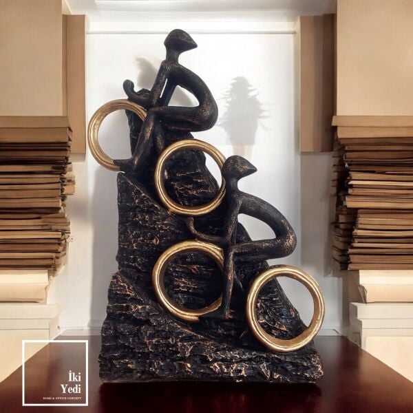 Santhi 77-2 Dağa Tırmanan Bisikletçiler Anlamlı Dekor İnsan Figürleri Objeler Ev Dekorasyonu Ofis