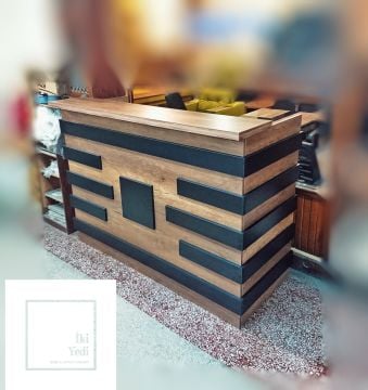 Elinor Karşılama Bankosu Ceviz & Siyah Para Kasası Desk Resepsiyon Danışma Kuaför Berber Cafe Restoran Veteriner Klinik Salon Spor Gym