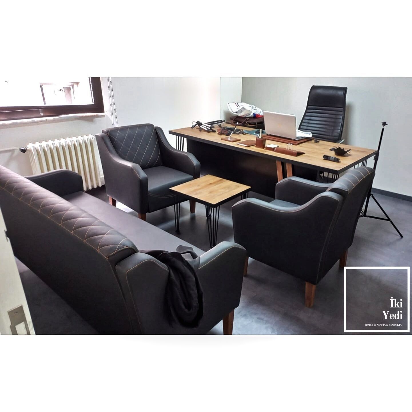 Louve Demir Ayaklı Ofis Mobilyası Takımı Metal Yönetici Masası Seti Büro Makam Odası Modern Tasarım