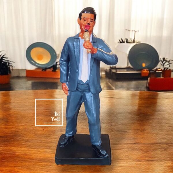 Pirlo Müzisyenler Müzik Dekoru Keman Gitar Çello Grup Şarkıcı Dekorasyon Hediyelik Dekoratif Renkli Obje Figür Ev İş Hediyesi Pozitif Tema 77-5