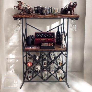 Bagnos 10 Şişe Bölmeli Kadeh Asmalı Siyah Metal Masif Ağaç Şaraplık Dolap İçki Kabini Bar Masası Bistro Endüstriyel Mobilyalar