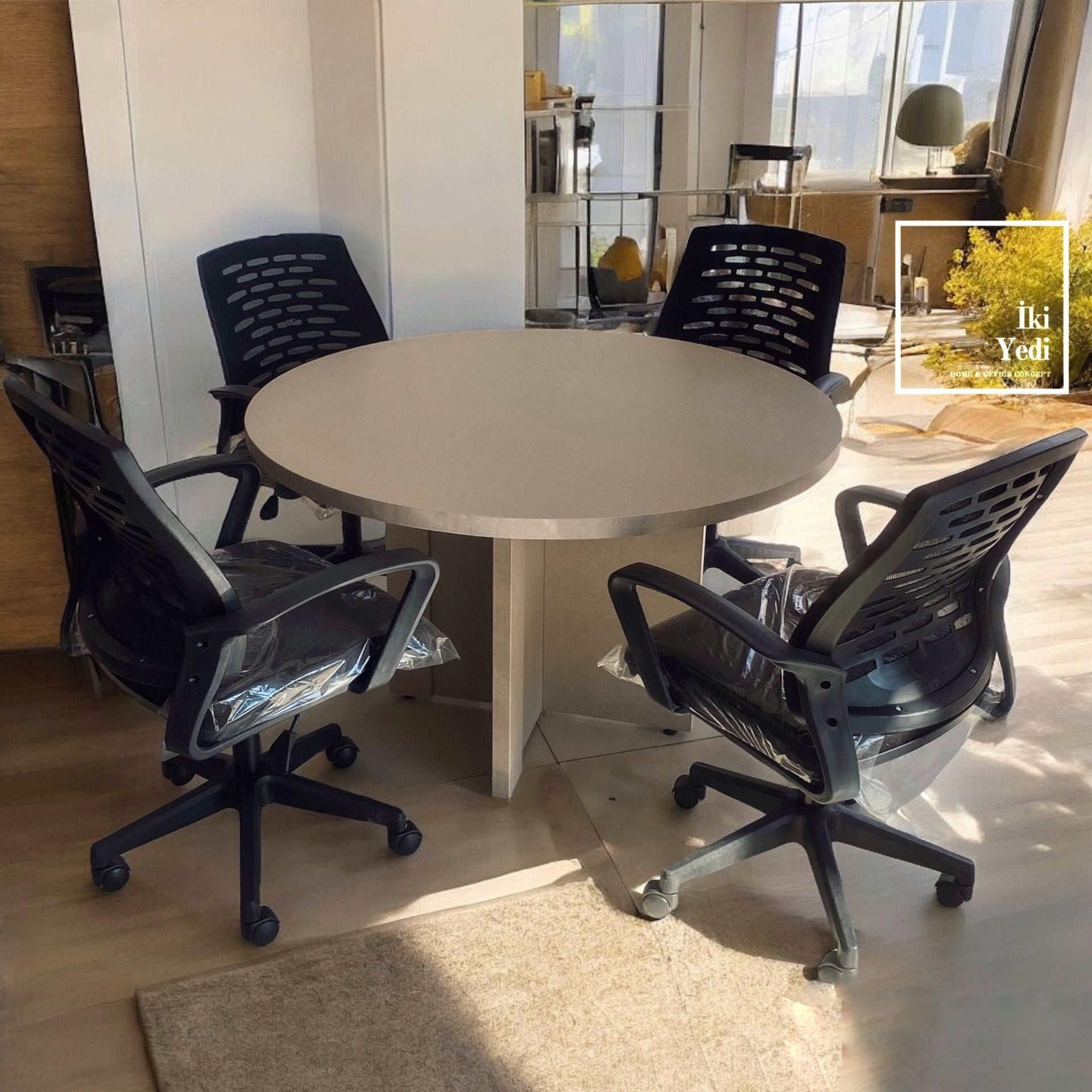 Kammoe 120 cm Krem Ton Yuvarlak Toplantı Masası Ofis Mobilyası Büro Mobilyaları 4 Kişilik Ofis Sandalyeleri Takımı Seti