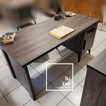 Bavyera Makam Oda Takımı Ofis Çalışma Masası Seti Büro Yönetici Grubu Patron Müdür Koltuklar