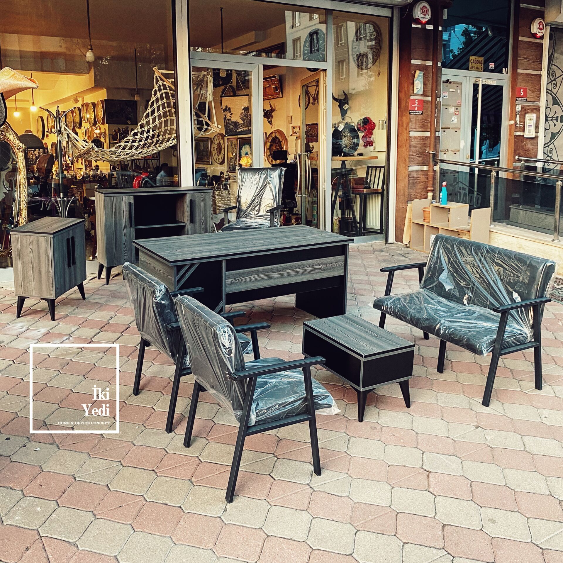 Bavyera 160 cm Modern Gri Siyah Ofis Masa Takımı Ofis Mobilyaları Büro Makam Odası Yönetici Seti