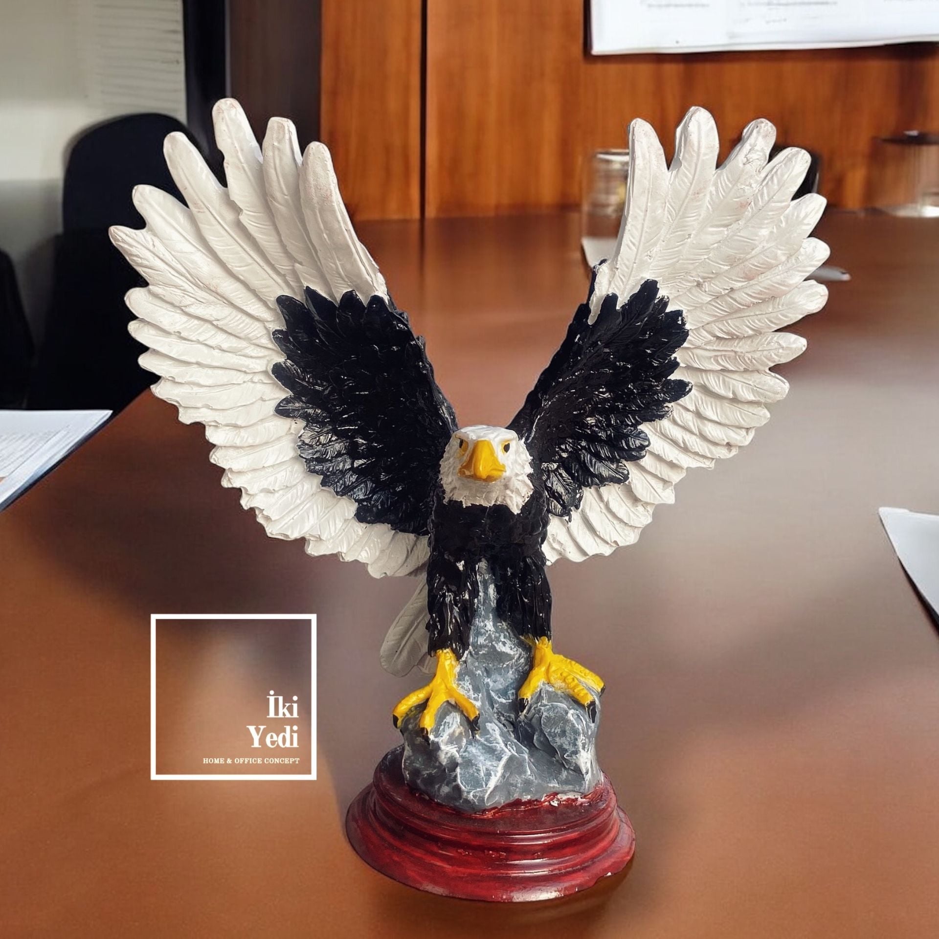Kanatlı Kara Kartal Dekoru Dekoratif Biblo Heykel Ev Dekorasyonu Ofis Hediyesi Beşiktaşlıya Hediye