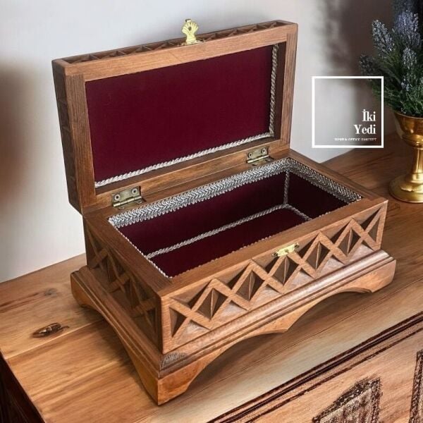 Mercado El Oyması Masif Ahşap Mücevher Kutusu – Lüks Takı ve Aksesuar Kutusu Hediyelik Dekor