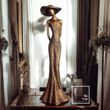 Loris 49 cm Şık Kadın Heykeli Zarif Hanım Dekorasyon Butik Giyim Mağaza Hediyesi Ev Hediyelik Objeler