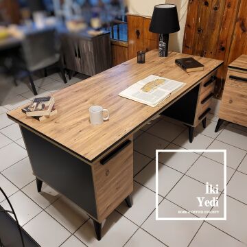 Tyra Makam Oda Takımı Lükens Ayaklı Ofis Çalışma Masası Seti Büro Mobilyası Yönetici Mobilyaları Patron Grubu