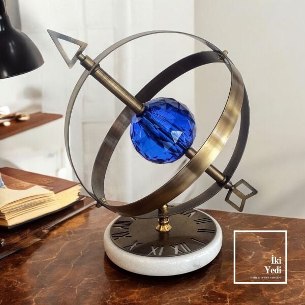 Sausalito Mermerli Metal Küre Obje, Modern Dekoratif Masaüstü Aksesuar, Şık Ofis Ev Hediyesi