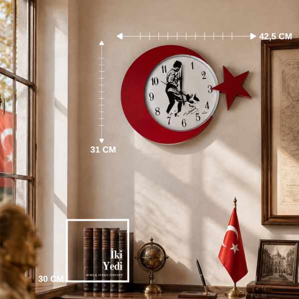 Atatürk Görselli Ay Yıldız Tasarım Sessiz Akar Mekanizmalı Kırmızı Beyaz Ucuz Ev Ofis Duvar Saati