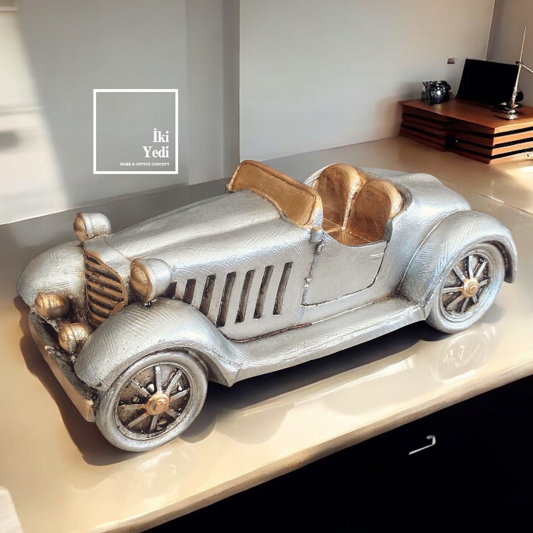 Vancouver 77-1 Gümüş Klasik Araba Biblosu Retro Stil Dekoratif Otomobil Figürü Obje Ofis Ev Dekoru