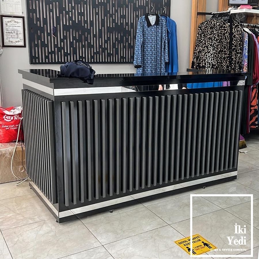 Francisco Luxury Karşılama Bankosu Siyah & Krom Gümüş Çıtalı Banko Danışma Masası Para Kasası Desk VIP Kuaför Güzellik Salonu Berber Cafe Restoran Hotel