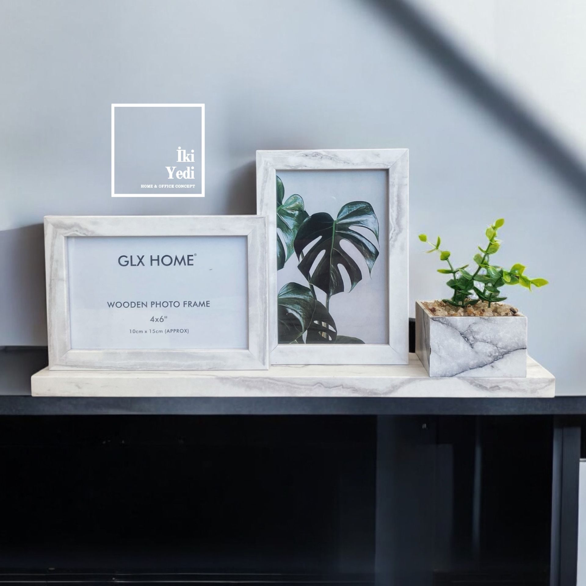 Mermer Desenli 2’li Ahşap Fotoğraf Çerçevesi, 10x15 cm, Yapay Sukulentli Dekoratif Ofis Hediyesi