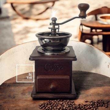 Clapton Ahşap Kahve Değirmeni Kahve Öğütücü Mutfak Ekipmanları Antik Tasarım Ofis Ev Hediyesi Obje