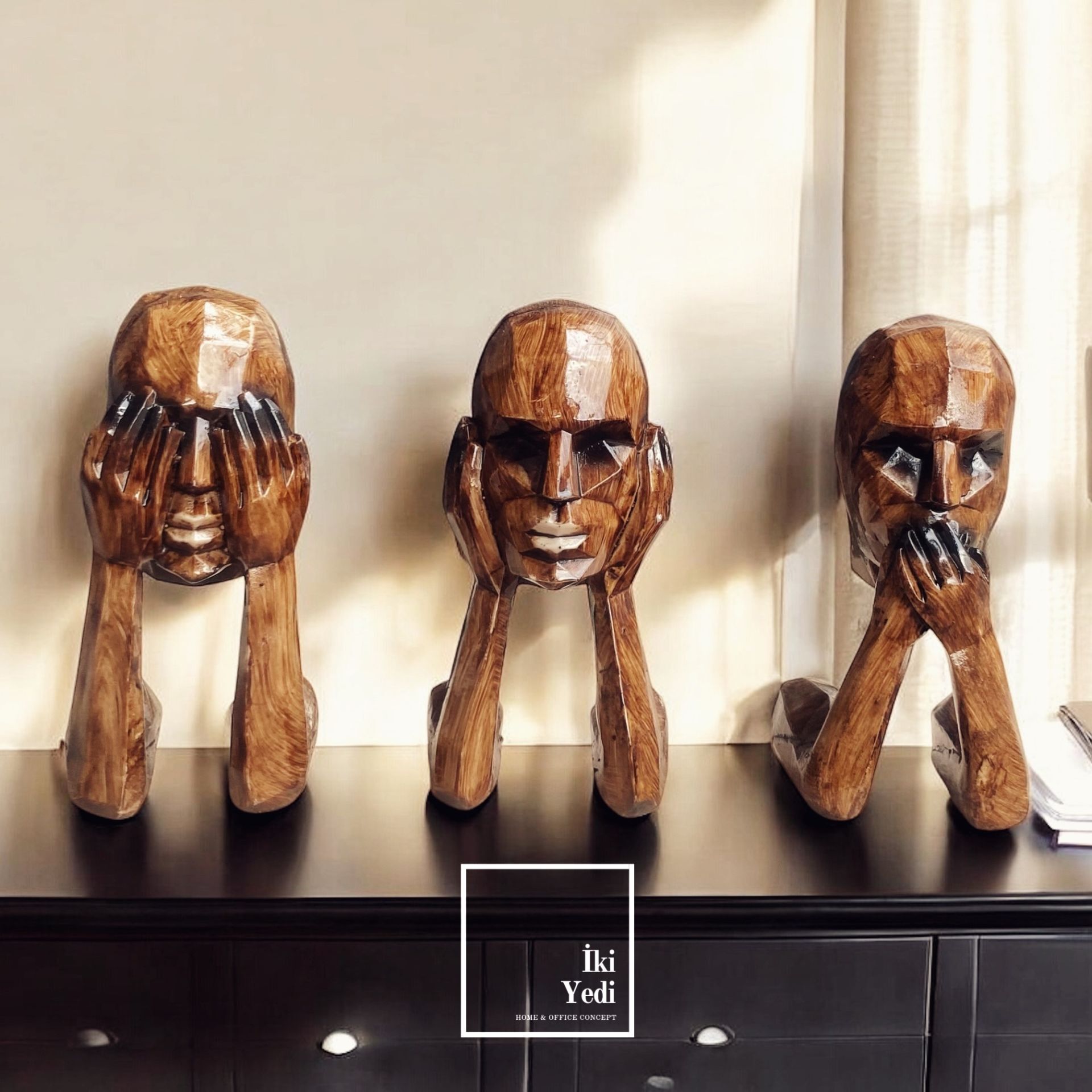Görmedim Duymadım Bilmiyorum Ahşap Görünümlü 3’lü Düşünen Adam Heykeli Modern Ev ve Ofis Dekoru