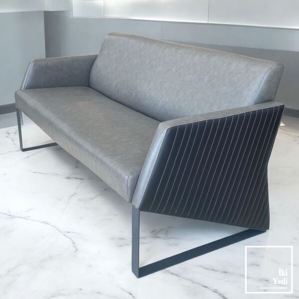 Patrice Metal Demir Ayak Kalın Deri Ofis Koltuk Takımı Büro Oturma Grubu Makam Odası Misafir Dinlenme Salonu Mobilya Önü