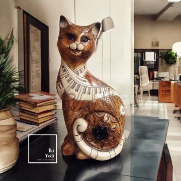 Moselle 77-1 Piyano Tuşlu Ahşap Görünümlü Kedi Heykeli Sanat Ev Dekorasyon Ofis Hediyesi Obje Dekor