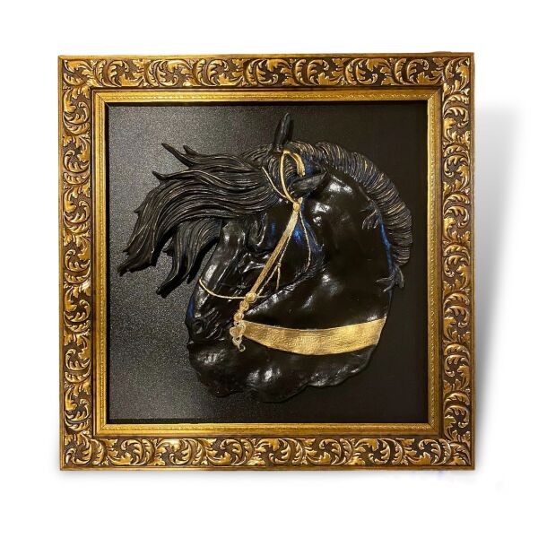 Noirchev Gold Çerçeveli Siyah At Tablosu Kabartmalı Rölyef Tablo Modelleri Ev Duvar Dekorasyonu Ofis Hediyesi Asil Lüks Dekoratif Objeler