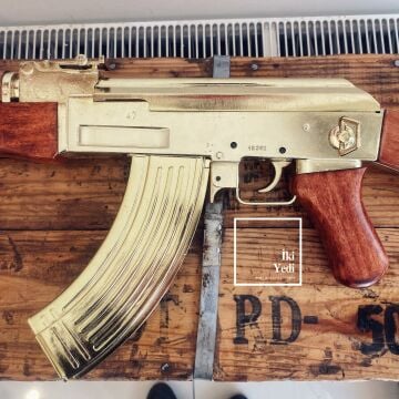 Altın Kaplama AK47 Replika Tüfek Maketi, 87 cm Dekoratif Saldırı Silahı Objesi Ahşap Detaylı Lüks