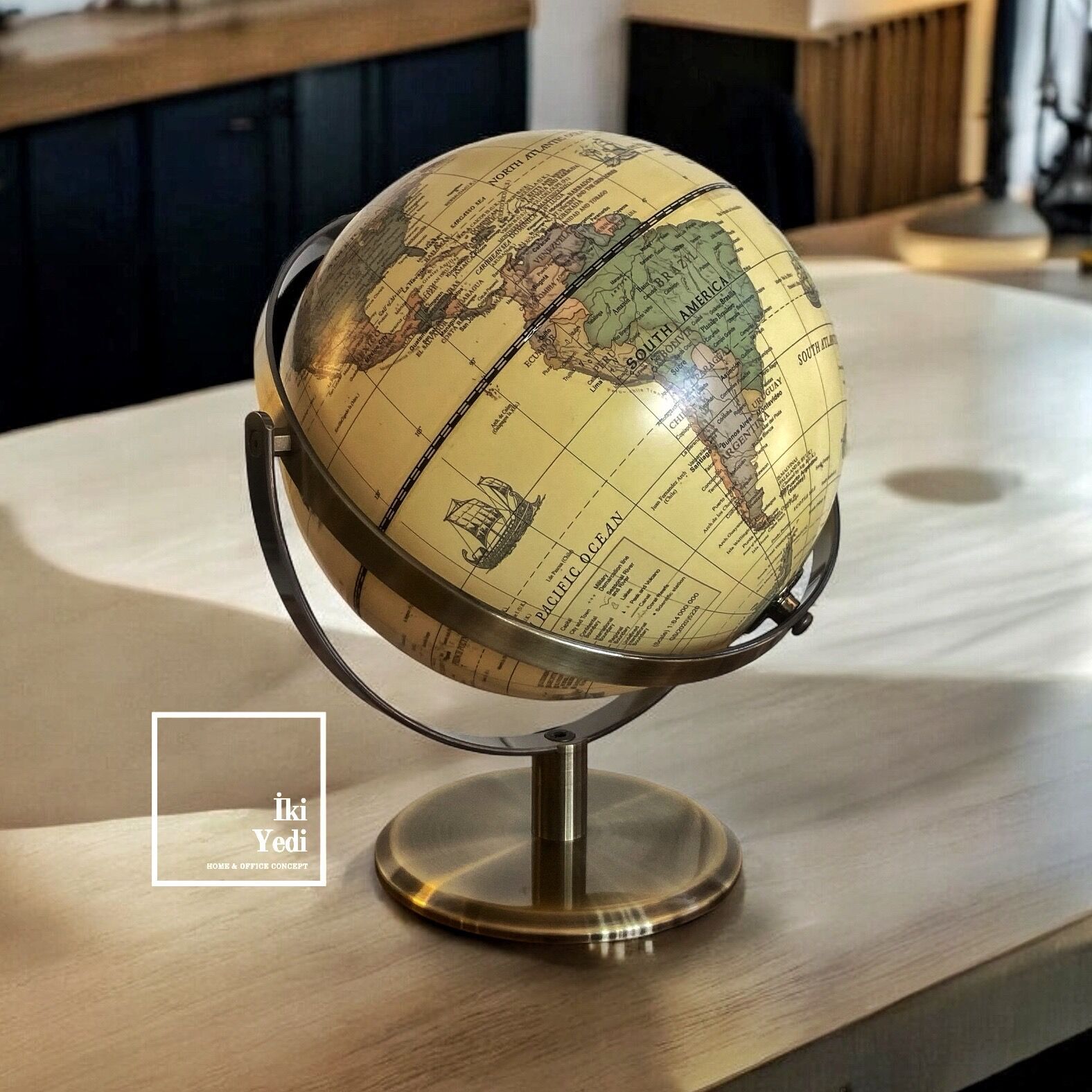 Faraday Metal Ayaklı Dünya Küresi, Retro Dekoratif Yerküre, Masaüstü Aksesuar Ofis Hediyesi
