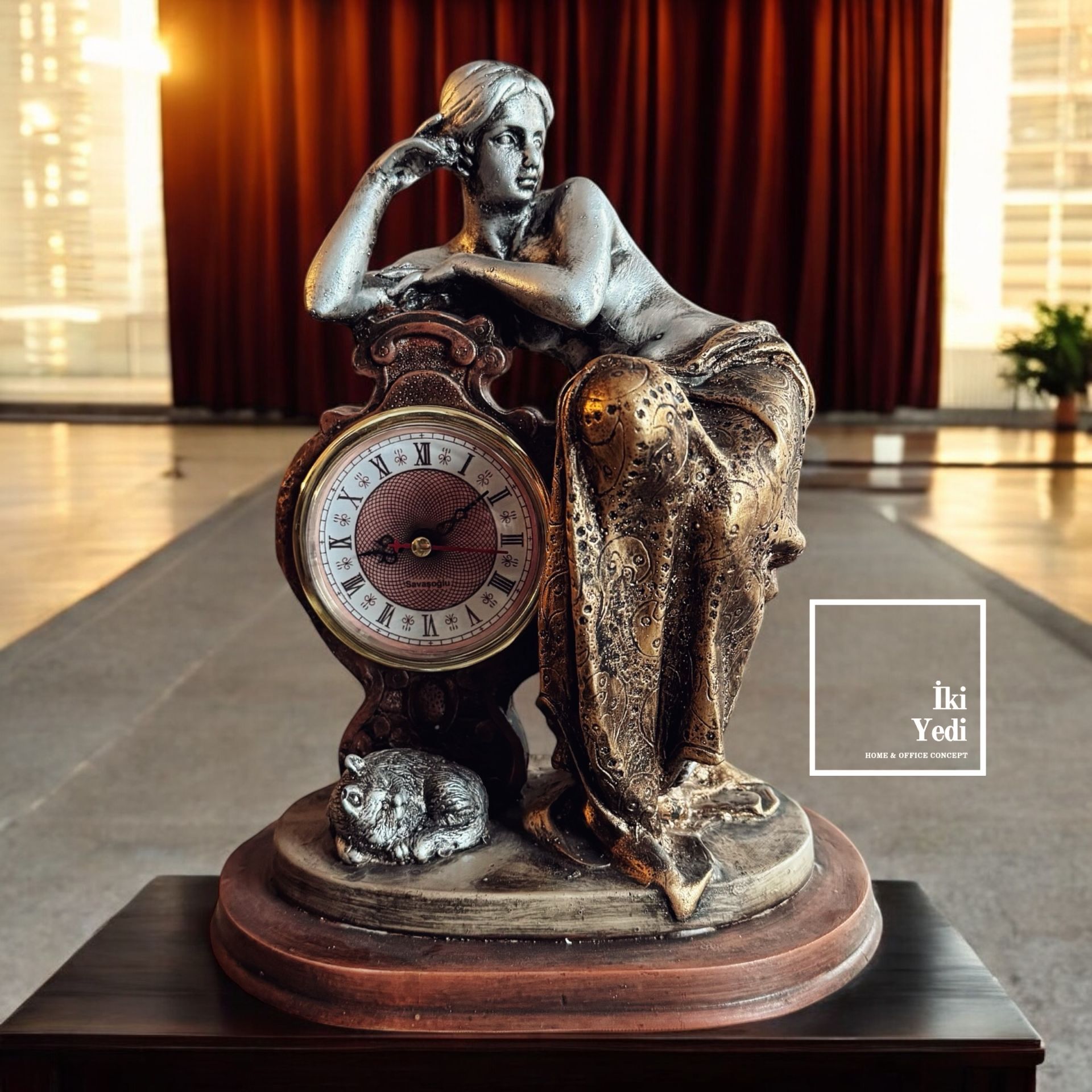 Pamela Viktoryen Şömine Masa Saati, Kadın ve Kedi Temalı Antik Obje, Lüks Ev Ofis Hediyelik