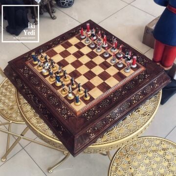 Bologna Lüks Ahşap Satranç Takımı Metal Roma Taşlar El İşi Ağaç VIP Koleksiyon Unutulmaz Hediye