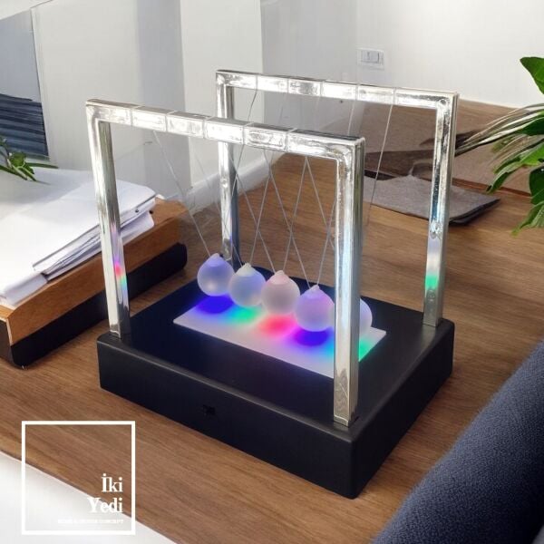 Leger Işıklı Denge Balans Topları Newton Denge Kanunu Dekoratif Masa Üstü Aksesuar İş Hediyesi Ofis Hediyelik Objeler