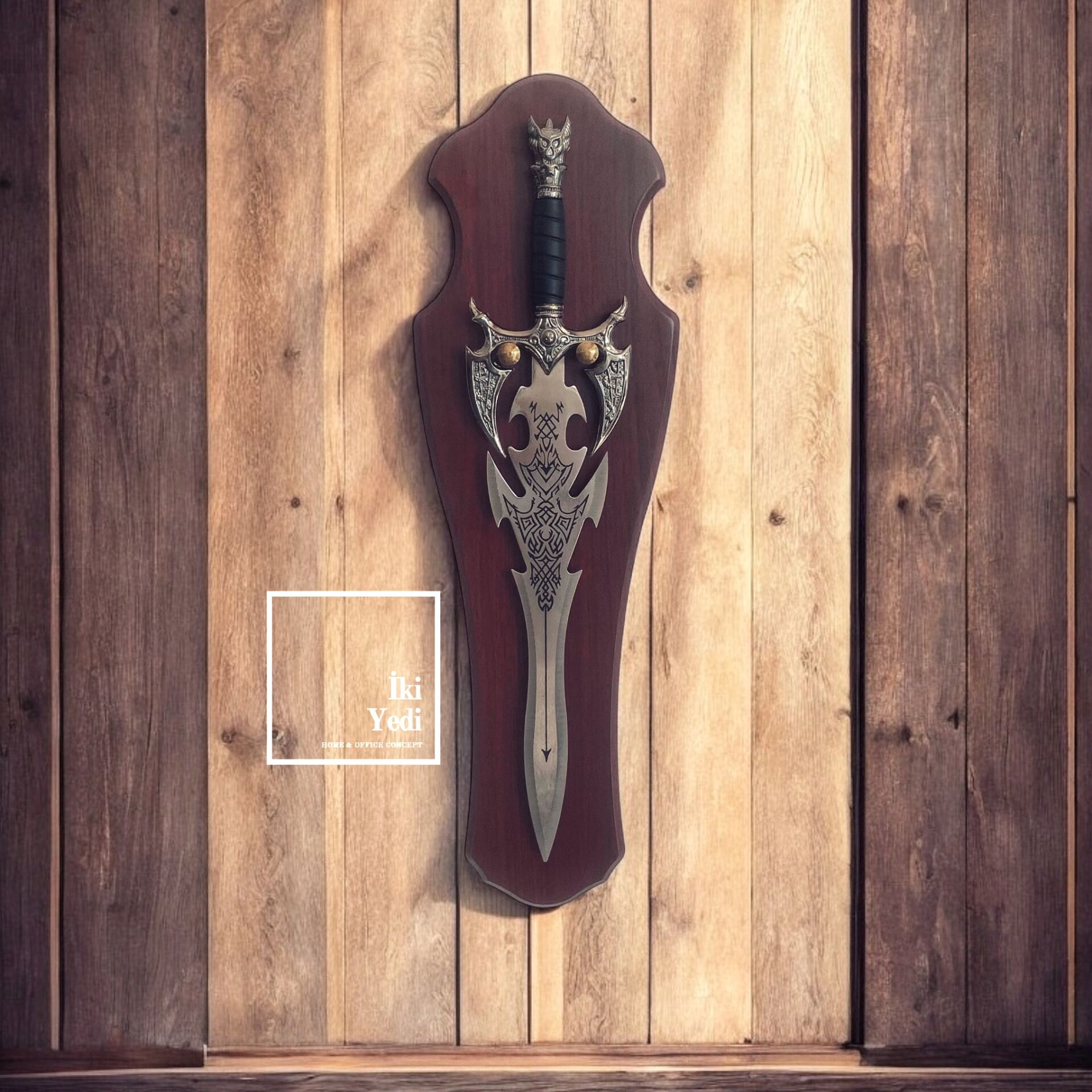 Woyal Aslan Figürlü Dekoratif Kılıç Ahşap Tablalı Duvar Objesi Fantastik Kılıç Koleksiyonluk Hediye
