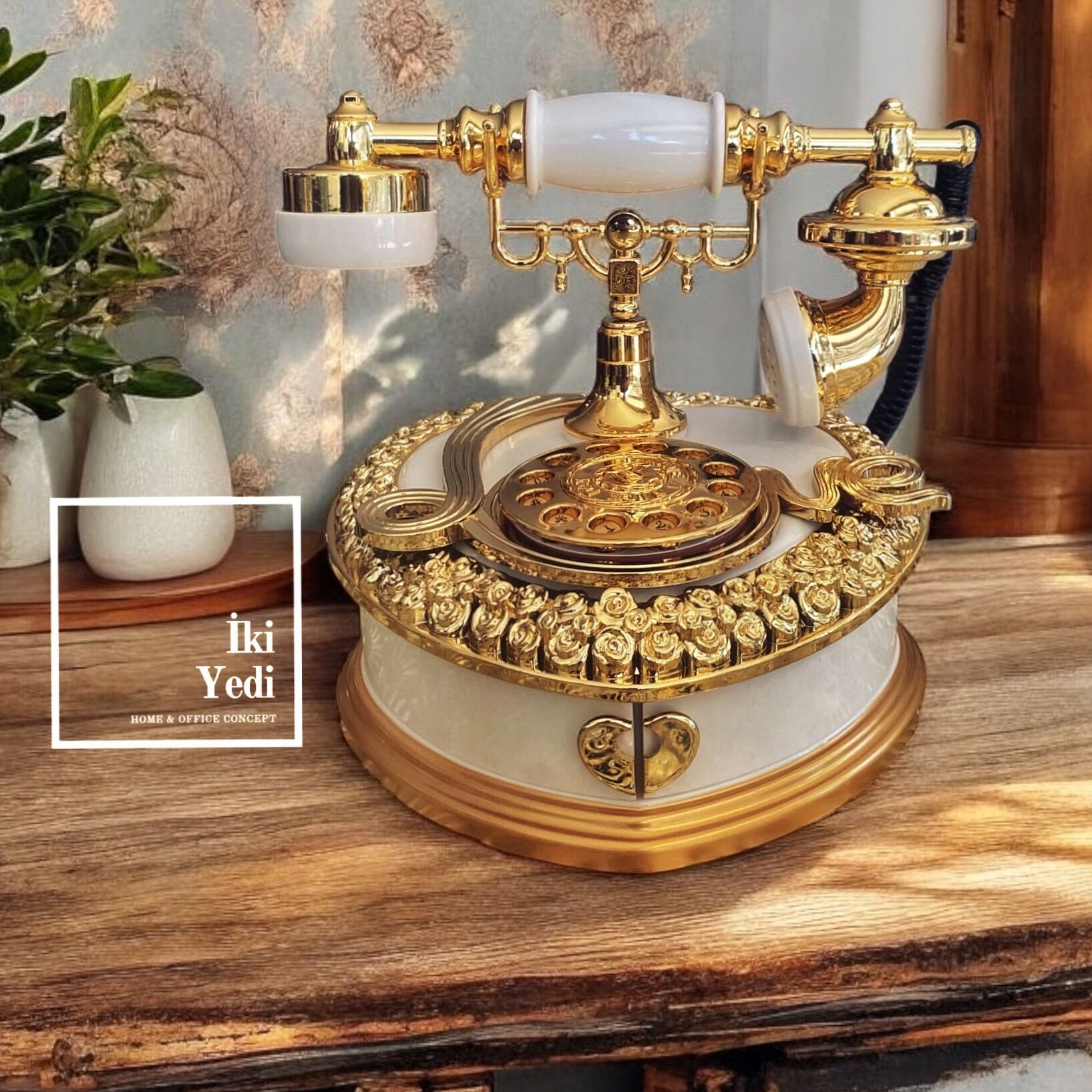 Retro Nostaljik Telefon Tasarımlı Müzik Kutusu Dekoratif Hediyelik Objeler Retro Ofis Dekorları