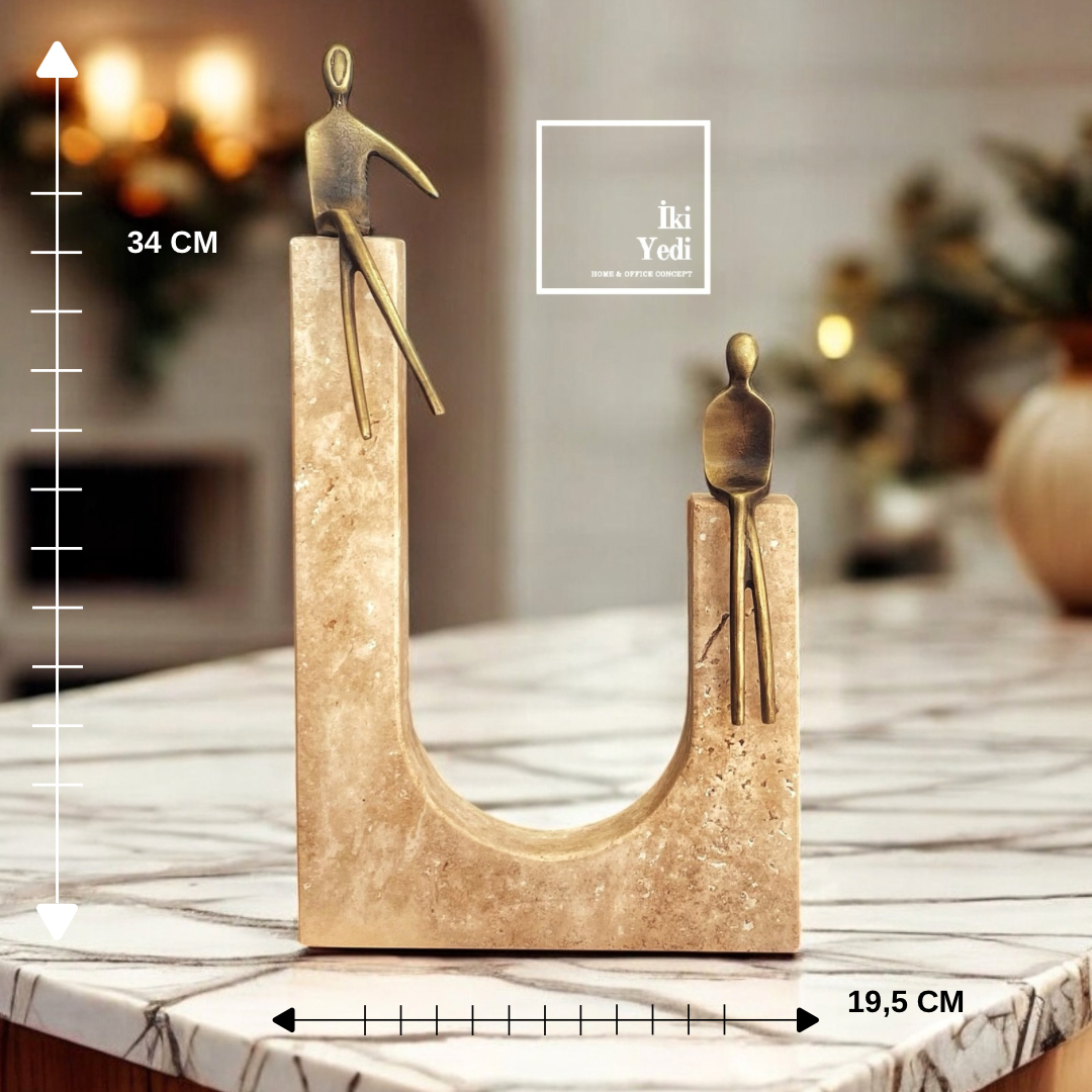 Bolerau Doğal Traverten İnsan Figürlü Dekoratif Obje Heykel Ev ve Ofis Aksesuarı Lüks Hediyelik VIP