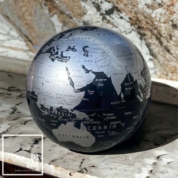 Yurbian Dekoratif Dönen Dünya Küre Yerküre Siyah Beyaz Turuncu Gri Pilli Masa Üstü Ev Ofis Büro Dekorasyon Hediyelik Eşya