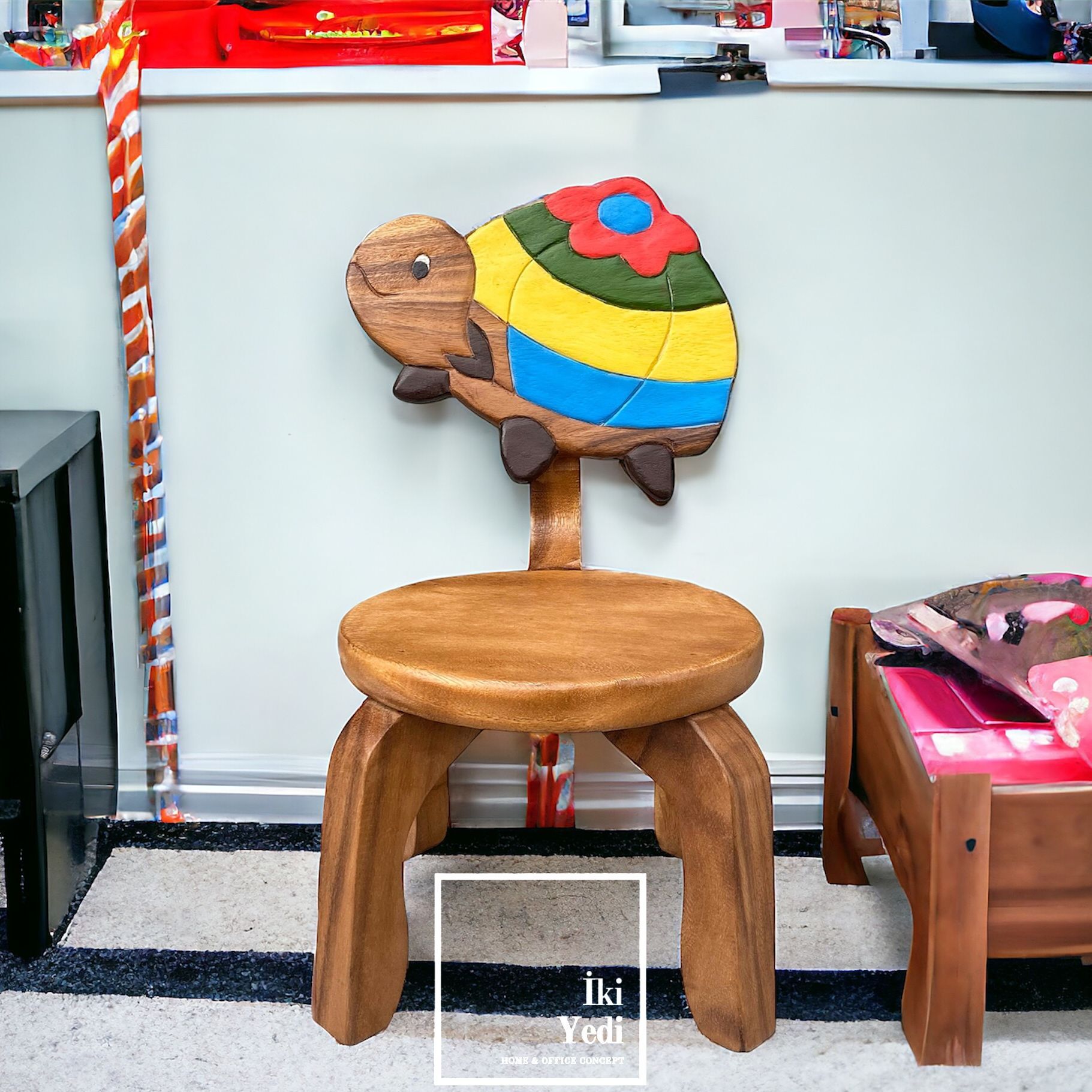 Kaplumbağa Tasarım Masif Ağaç Tabure Ahşap Çocuk Sandalyesi El İşçiliği Motifli Çocuk Odası Mobilya Karetta Karetta