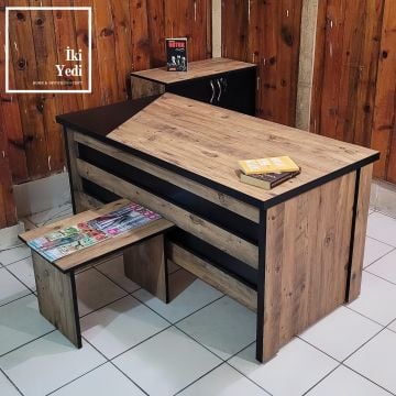 Mango Ofis Mobilya Takımı Modern Ofis Masa Seti Ergonomik Fileli Sandalyeler ile Şık Büro ve Çalışma Odası Dekorasyonu