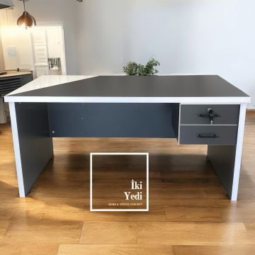 Mango Ofis Mobilya Takımı Modern Ofis Masa Seti Ergonomik Fileli Sandalyeler ile Şık Büro ve Çalışma Odası Dekorasyonu