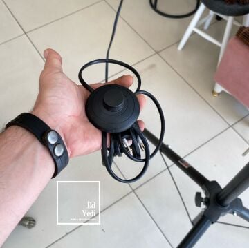 Jojones Endüstriyel Tripod Lambader Metal Ayak Ayarlanabilir Yükseklik Salon Ofis Aydınlatma Retro