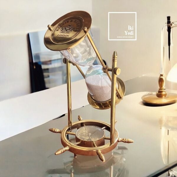 Kelvin Hughes 1917 London Kum Saati, Pusulalı Pirinç Dümen Obje, Denizcilik Temalı Ofis Hediyesi