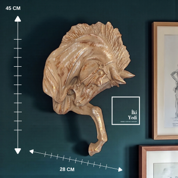 Turner At Figürlü Dekoratif Duvar Aksesuarı, Polyester At Heykeli, Lüks Ev ve Ofis Duvar Dekoru