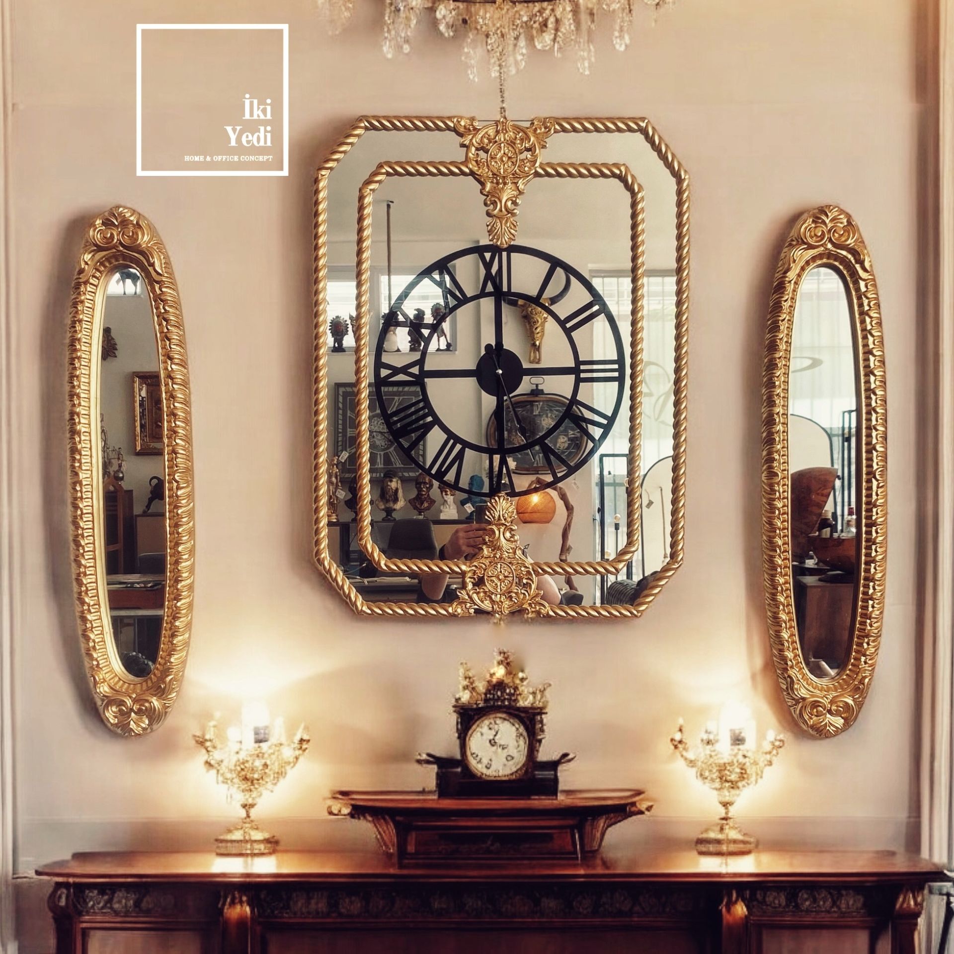 Sacha Üçlü Varaklı Ayna Saat Takımı – Altın Detaylı Lüks Salon Antre Duvar Dekorasyonu Seti