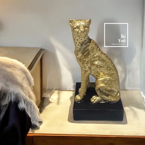 Ndome Altın Rengi Leopar Dekoratif Biblo Modern Tasarım Ev ve Ofis Dekorasyonu, Şık Masaüstü Süs