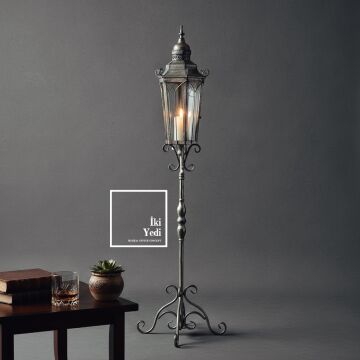 Nancarrow Vintage Büyük Ayaklı Mumluk Fener 125 cm Metal Dekoratif Şamdan Salon Ofis Köşe Dekorları