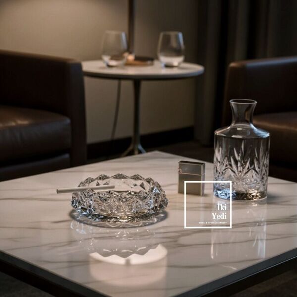 Duero Kristal Cam Lüks Küllük, Modern Şeffaf Tasarım, Salon Ofis Masaüstü Dekoratif Aksesuar Hediye